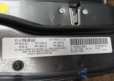 2019 Chrysler 300 300S z USA, uszkodzony, nr VIN 2C3CCABG1KH559807